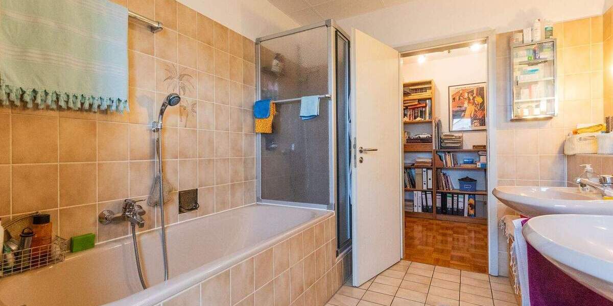 Etagenwohnung Bischofsheim - 5 Zimmer, 166 m&sup2;, 430.000&euro; | Angebot:24267748