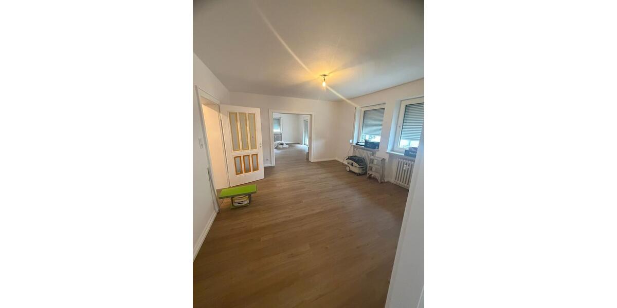 Wohnung ab 01.02.2026 Erich-Ollenhauer-Str. 4 zimmer