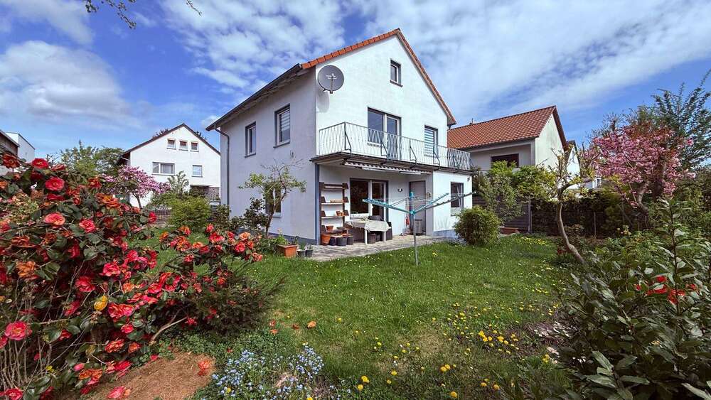 Einfamilienhaus Oberursel - 6 Zimmer, 130 m&sup2;, 990.000&euro; | Angebot:27350728