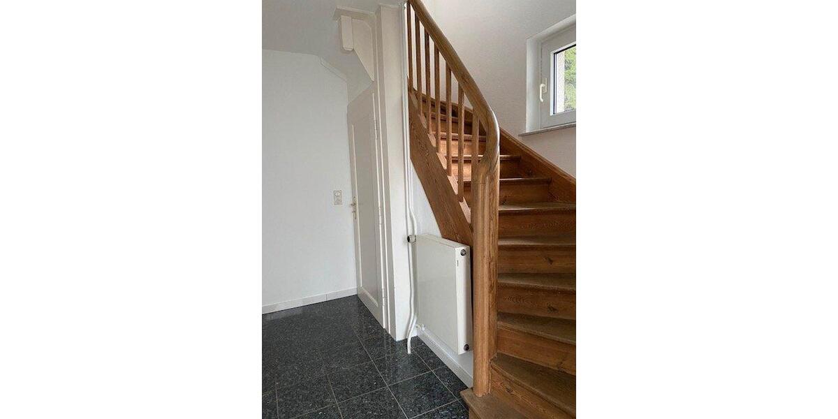 Einfamilienhaus Kronberg im Taunus - 5 Zimmer, 150 m&sup2;, 2.200&euro; | Angebot:26226433