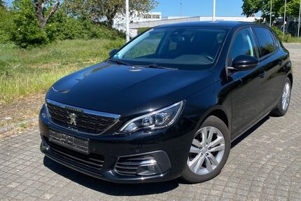 Peugeot 308 118.754 km 9.500 &euro; Wiesbaden 65207