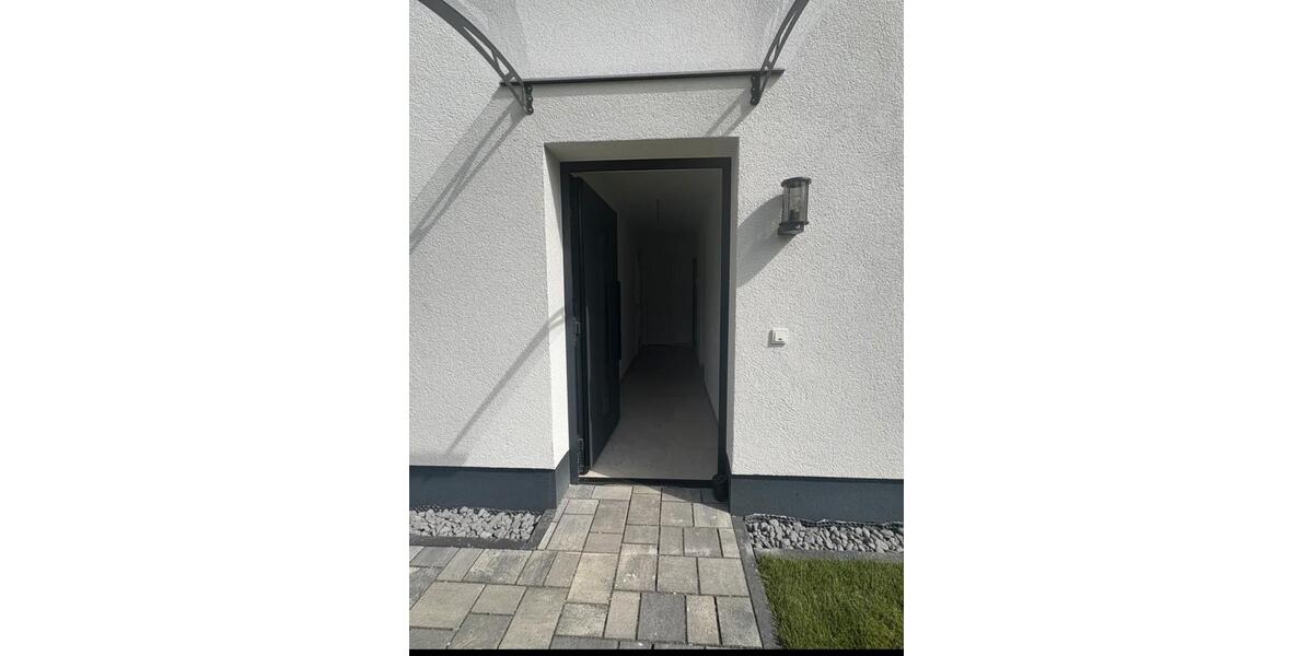 Erdgeschoßwohnung Wiesbaden Mainz-Amöneburg - 4 Zimmer, 95 m&sup2;, 1.900&euro; | Angebot:26195939