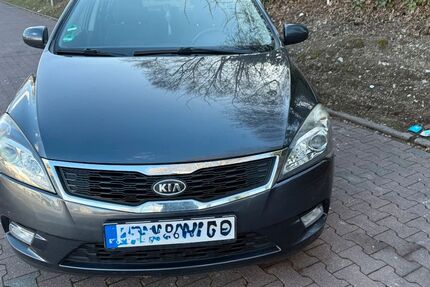 Kia ceed / Ceed 181.000 km 4.100 &euro; Mainz 55130