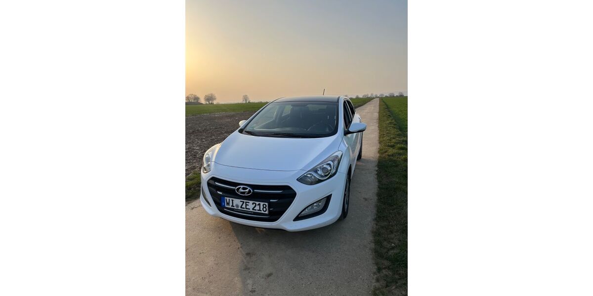 Hyundai i30 158.430 km 7.500 &euro; Wiesbaden 65205