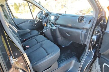 Opel Vivaro 130.000 km 16.000 &euro; Aarbergen 65326