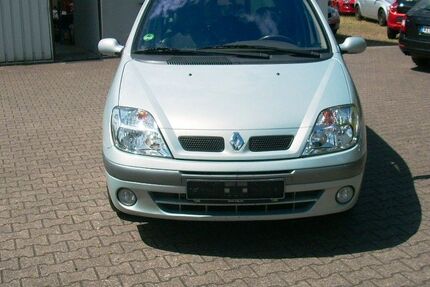 Renault Scenic 176.100 km 1.699 &euro; Wiesbaden 65187
