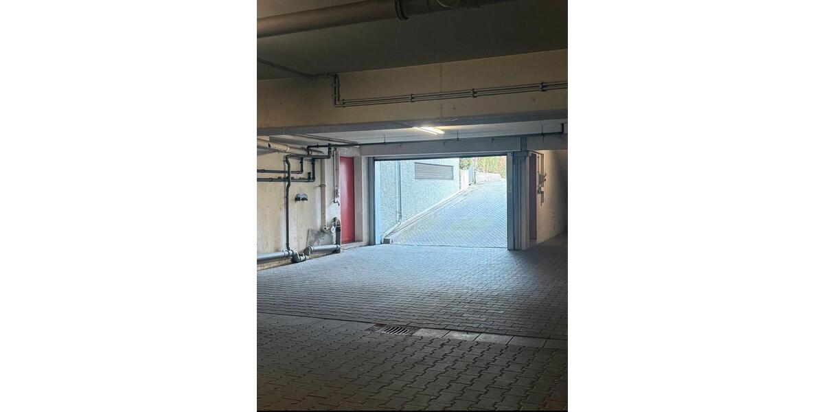 Garagen / Stellplätze Wiesbaden Biebrich - 100&euro; | Angebot:25282216