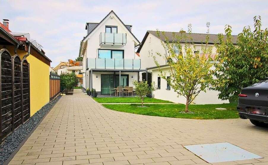 Haus zum Kaufen in Weiterstadt 999.000 € 200 m² 5 zimmer