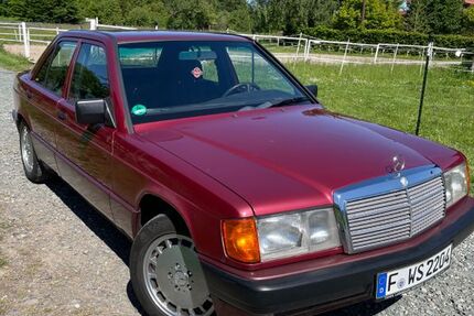 Mercedes 190