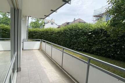 Wohnung Wiesbaden Bierstadt - 3 Zimmer, 103 m&sup2;, 2.500&euro; | Angebot:27451243