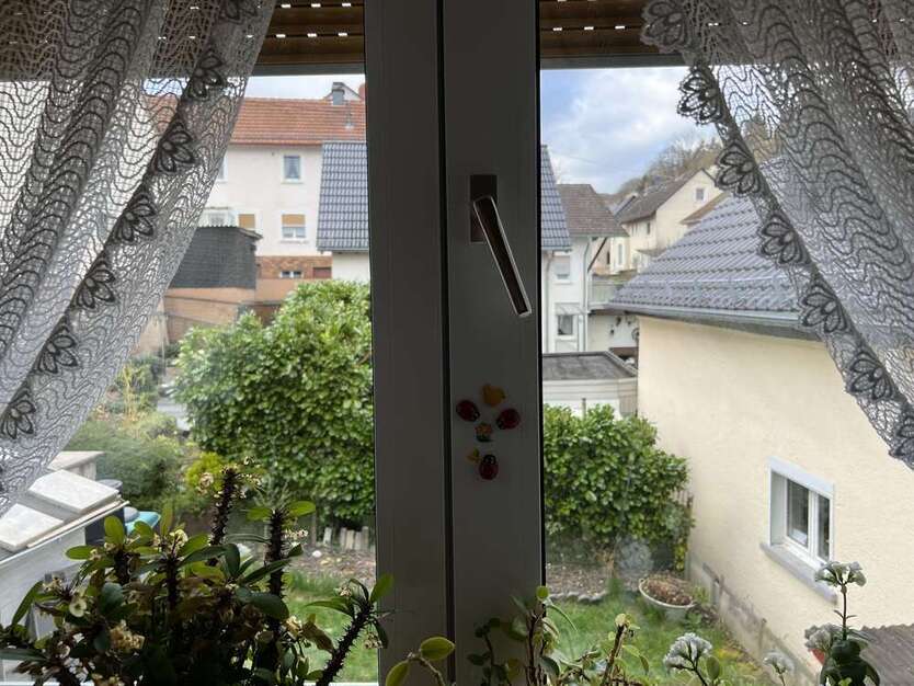 Haus zum Kaufen in Wiesbaden 475.000 € 130 m²