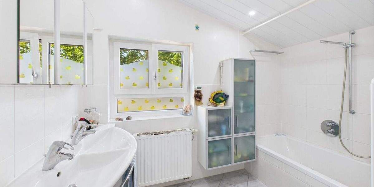 Einfamilienhaus Mainz Finthen - 6 Zimmer, 146 m&sup2;, 1.245.000&euro; | Angebot:25696802