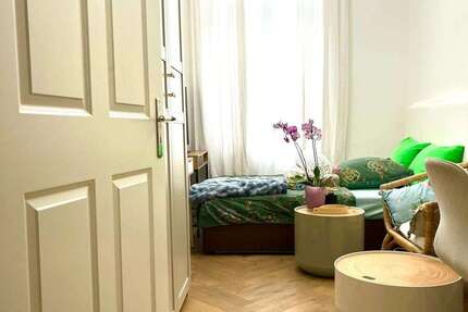 Zimmer Wiesbaden Mitte - 1.100&euro; | Angebot:26917924