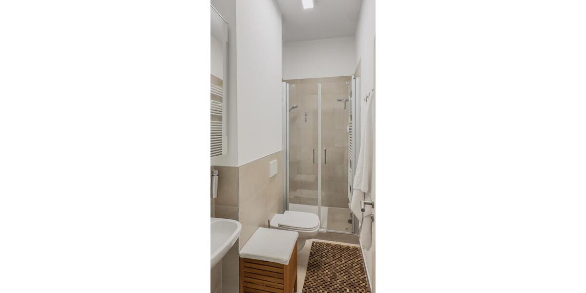 Etagenwohnung Wiesbaden Mainz-Kastel - 4 Zimmer, 105 m&sup2;, 1.810&euro; | Angebot:25655281