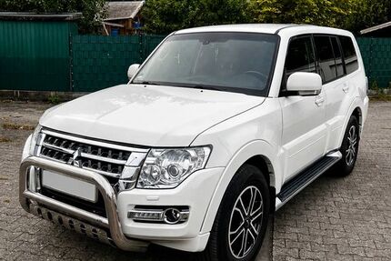 Mitsubishi Pajero 118.000 km 29.990 &euro; Nauheim 64569