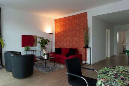 Wohnung Rüsselsheim am Main - 4 Zimmer, 145 m&sup2;, 1.650&euro; | Angebot:26183863