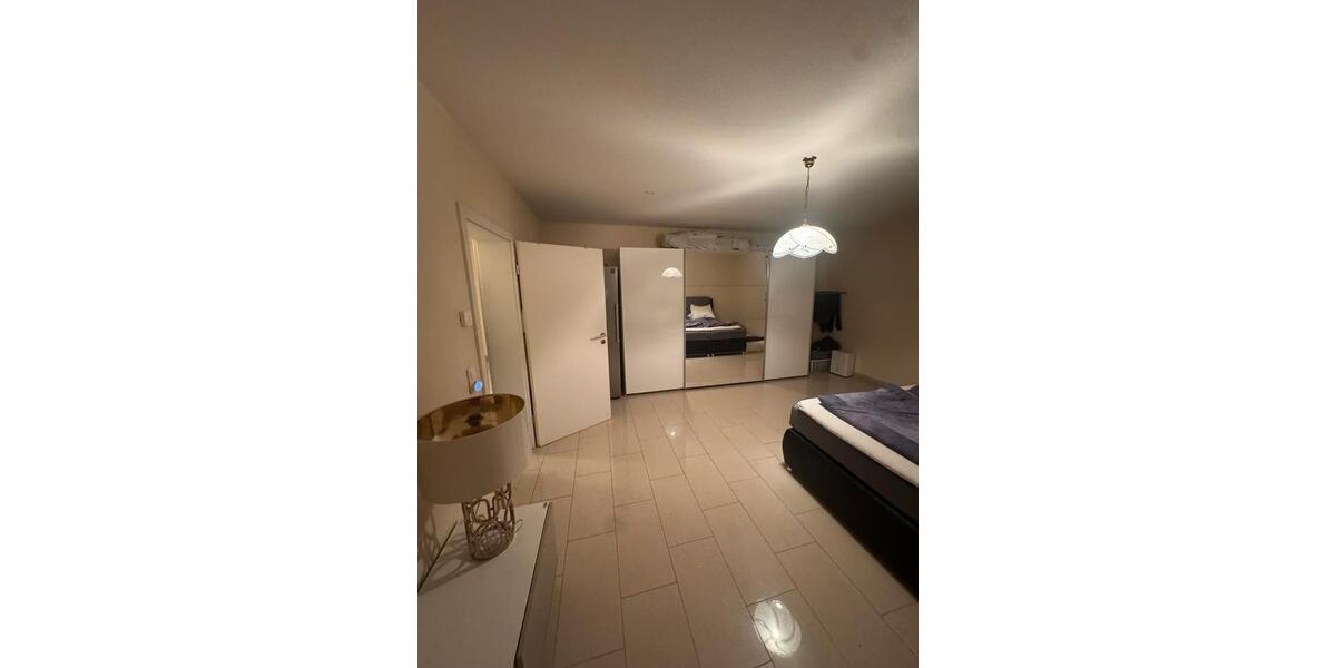 Etagenwohnung Rüsselsheim am Main - 2.5 Zimmer, 77 m&sup2;, 1.100&euro; | Angebot:25542875