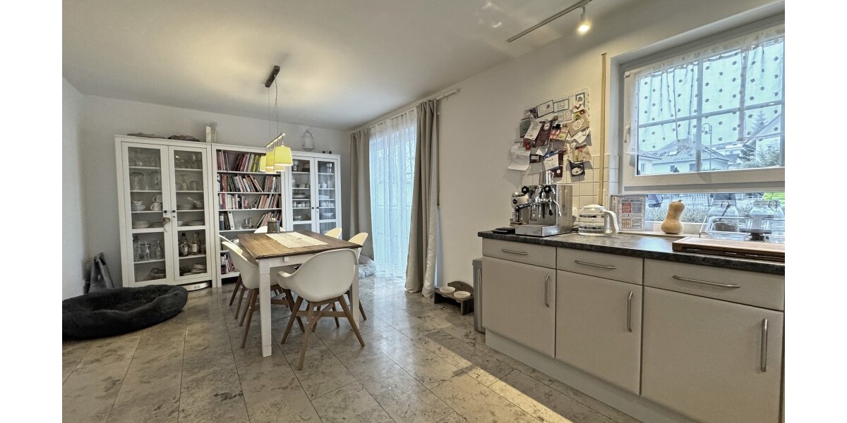 *Langenhain* Gepflegte Doppelhaushälfte in ruhiger Lage mit Nähe zum Wald* 6 zimmer