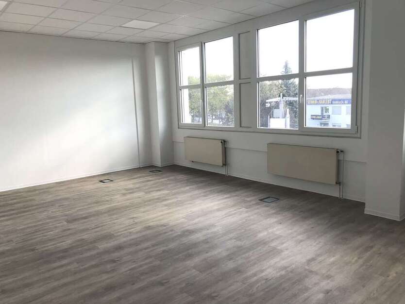 Büro in Mainz-Kastel 539 € 36 m²