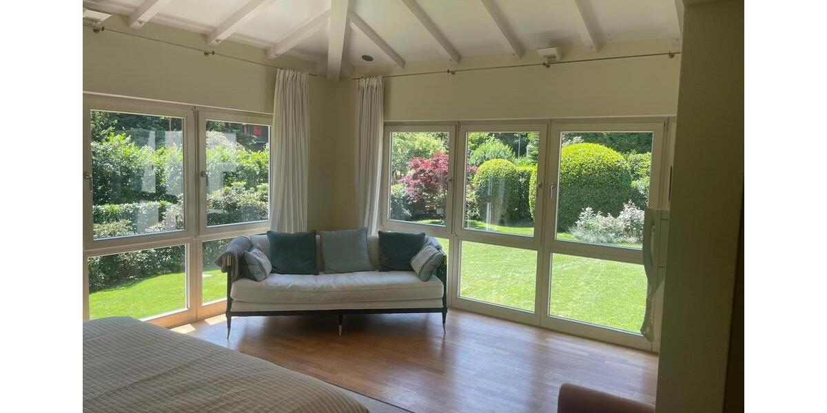 KRONBERG - VILLA MIT TRAUMGARTEN 7 zimmer