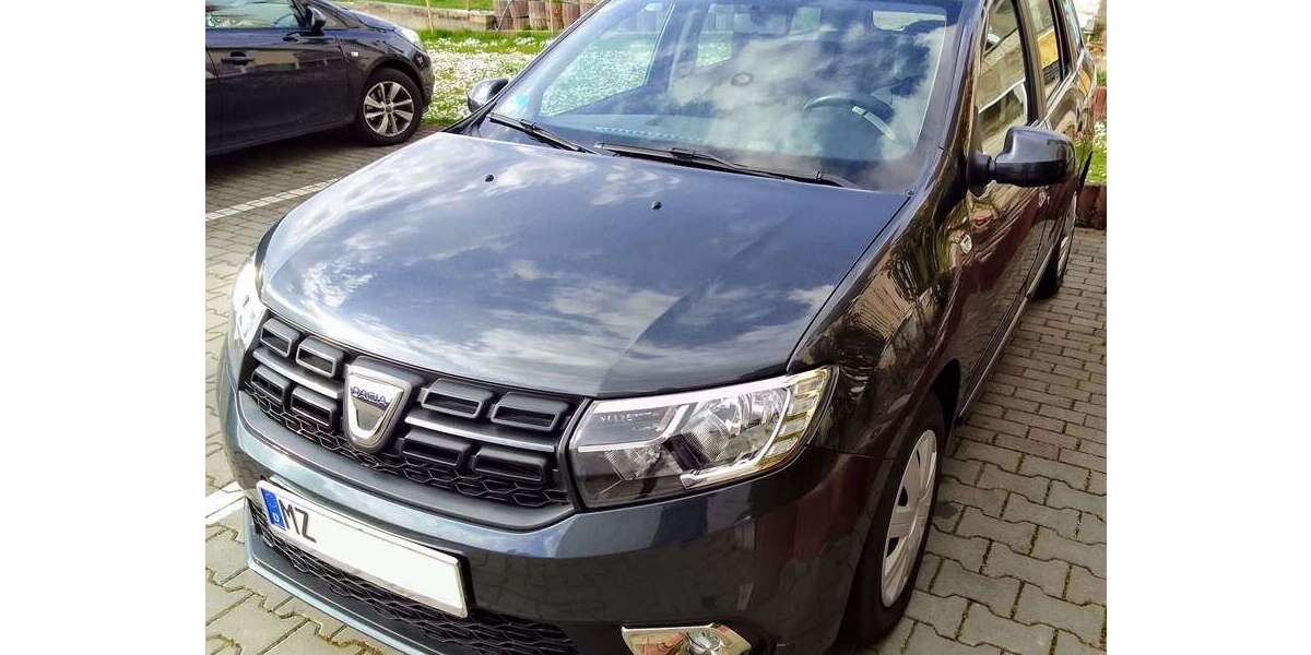 Dacia Logan 95.000 km 7.200 &euro; Ober-Olm 55270