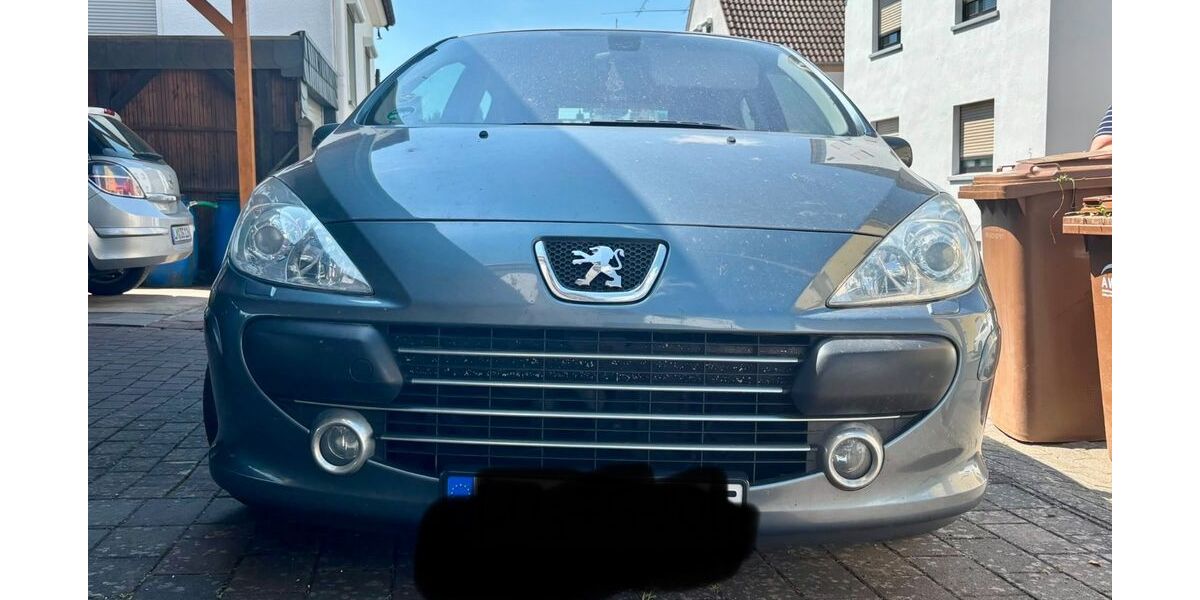 Peugeot 307 178.289 km 2.500 &euro; Bad Camberg 65520