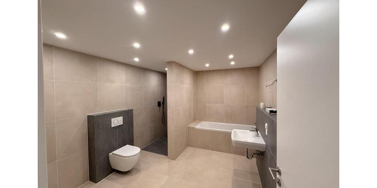 Exklusive Neubau-Wohnung 6 zimmer