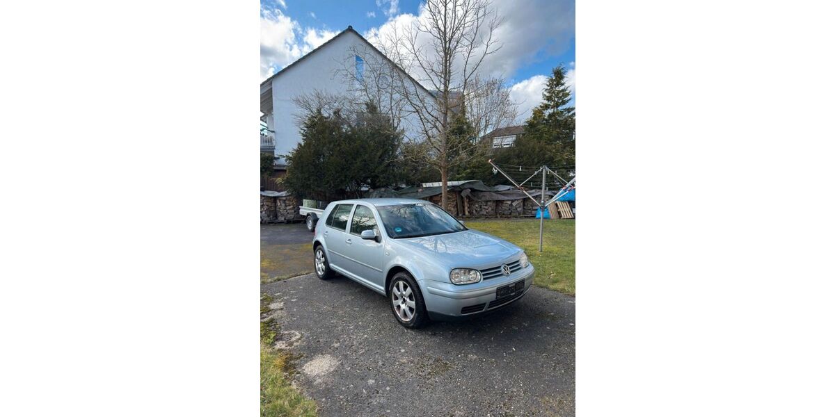 VW Golf 184.000 km 1.550 &euro; Taunusstein 65232