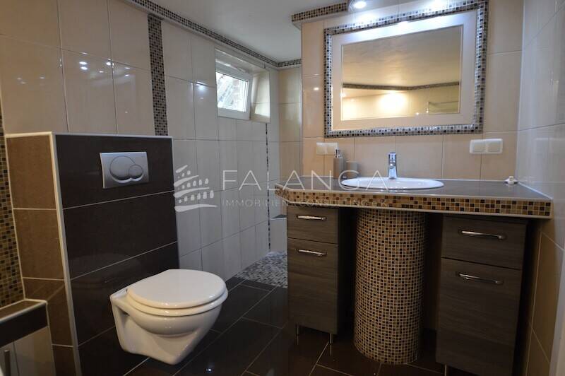 Reihenmittelhaus Idstein - 4 Zimmer, 94 m&sup2;, 399.000&euro; | Angebot:26362445