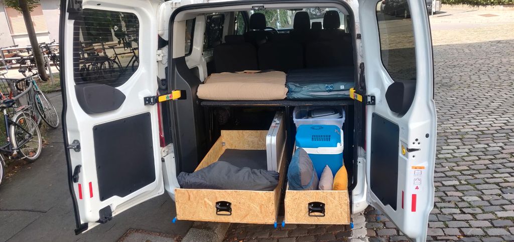 Ford Transit Custom 140.000 km 17.000 &euro; Mainz 55129
