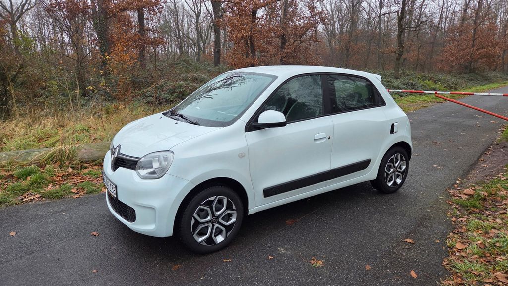 Renault Twingo 21.403 km 8.900 € Kelsterbach 65451