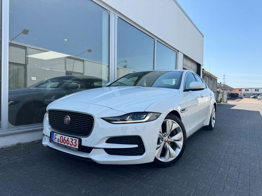 Jaguar XE 120.000 km 19.799 € Frankfurt am Main 60326