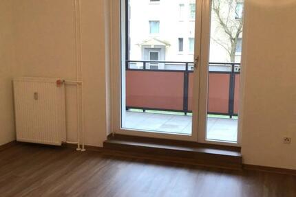 Wohnung Wiesbaden Biebrich - 2 Zimmer, 54 m&sup2;, 664&euro; | Angebot:26331424