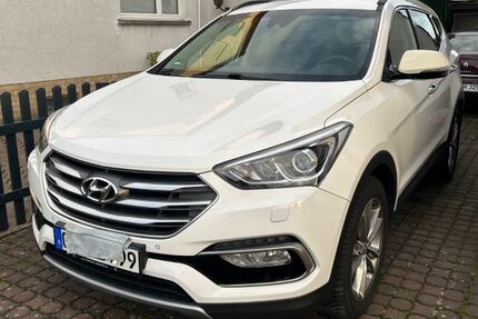 Hyundai SANTA FE 130.000 km 22.800 &euro; Raunheim 65479