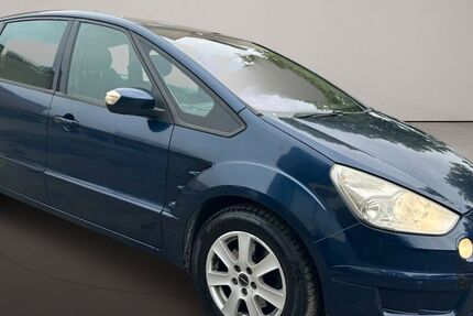 Ford S-Max 289.000 km 1.950 € Frankfurt am Main 65933