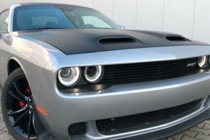 Dodge Challenger 126.000 km 20.500 &euro; Mainz Kostheim 55246