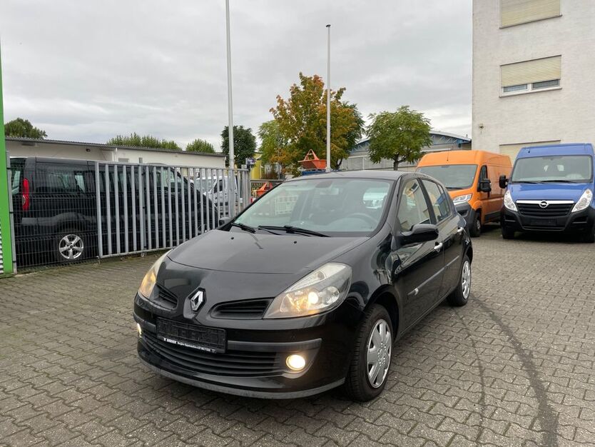 Renault Clio 115.523 km 2.350 € Mainz 55129