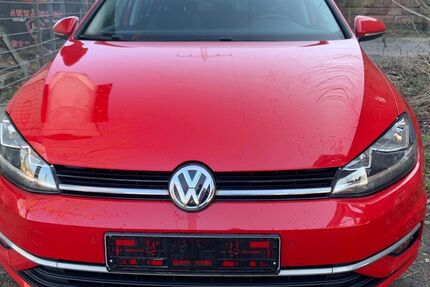 VW Golf 194.932 km 9.599 &euro; Mainz-Kastel 55252