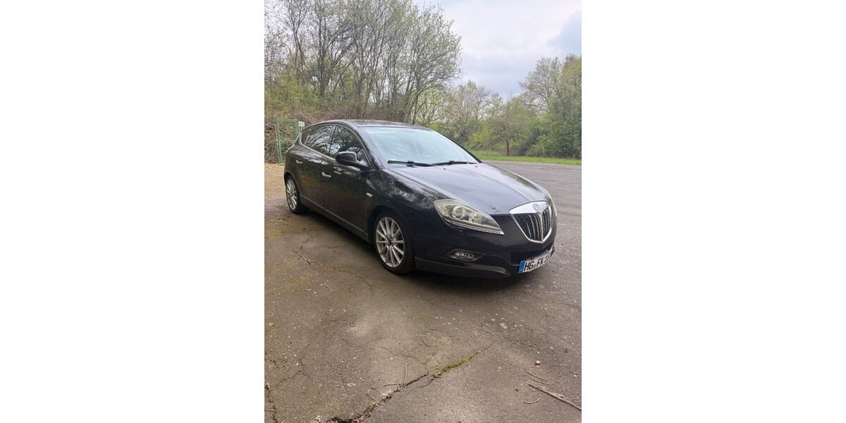 Lancia Delta 198.500 km 2.400 &euro; Kronberg 61476