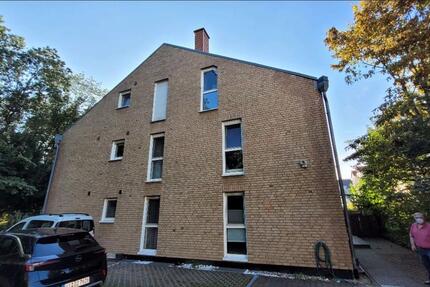 2 Zimmer Wohnung - Frisch Saniert ! Inkl. Küche etc.. 2 zimmer