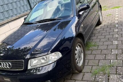 Audi A4 307.000 km 900 &euro; Bischofsheim 65474
