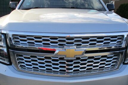 Chevrolet Suburban 181.500 km 28.990 &euro; Mörfelden Walldorf 64546