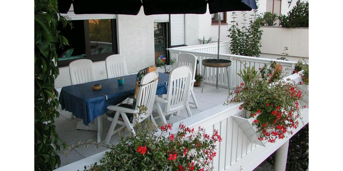Einfamilienhaus Selters (Taunus) - 10 Zimmer, 366 m&sup2;, 469.000&euro; | Angebot:25406953