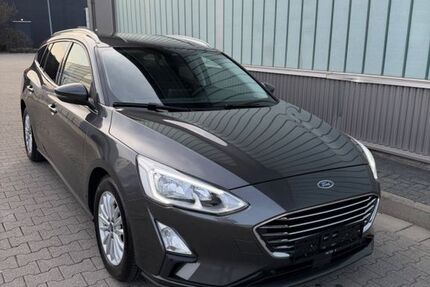 Ford Focus 145.000 km 8.990 &euro; Rüsselsheim 65428