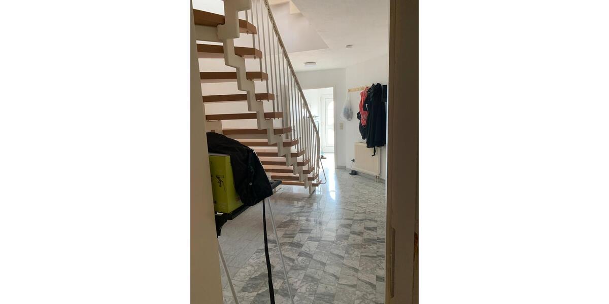 * Provisionsfrei*Reiheneckhaus ( Ramschied 65307) zum Verkauf 5 zimmer