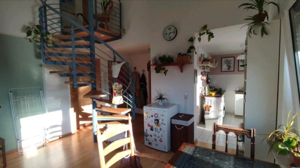 WG Zimmer mit großem Balkon und 2 Bäder 1 zimmer