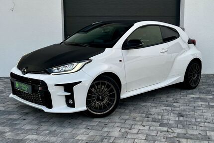 Toyota Yaris 5.460 km 37.990 &euro; Kiedrich 65399