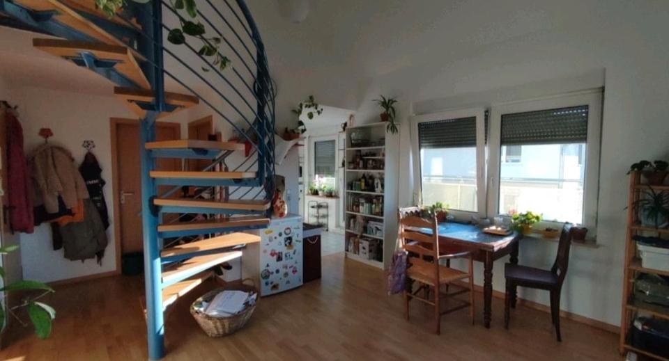 WG Zimmer mit großem Balkon und 2 Bäder 1 zimmer