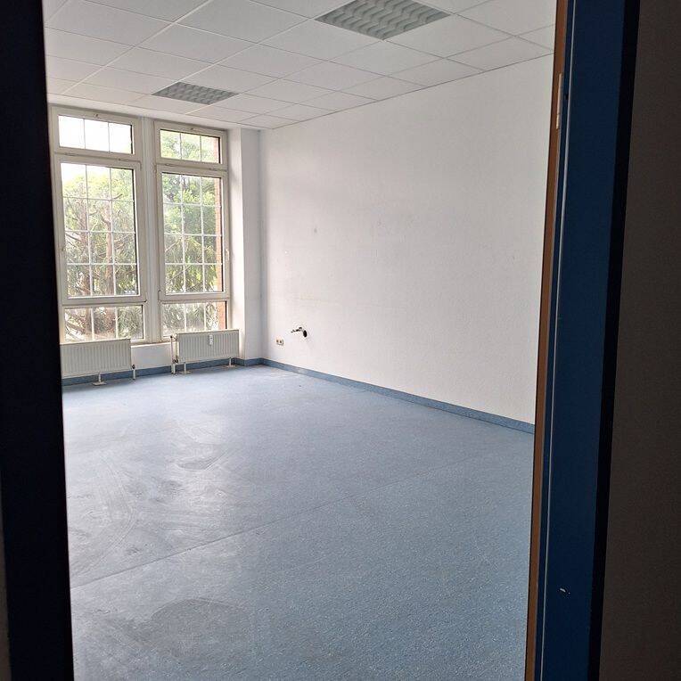 Ffm. Rödelheim - zentral gelegene Büro-Praxisfläche ca. 160 m²