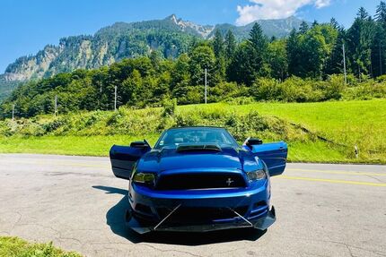 Ford Mustang 140.000 km 15.999 &euro; Raunheim 65479